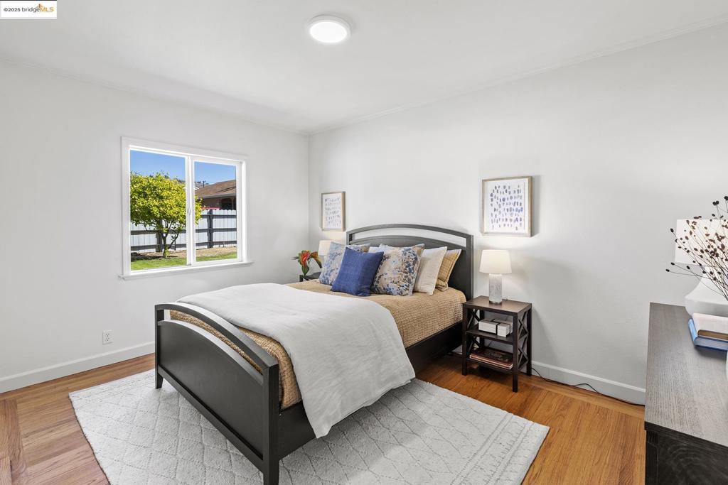 CENTRAL HAYWARD - Residential