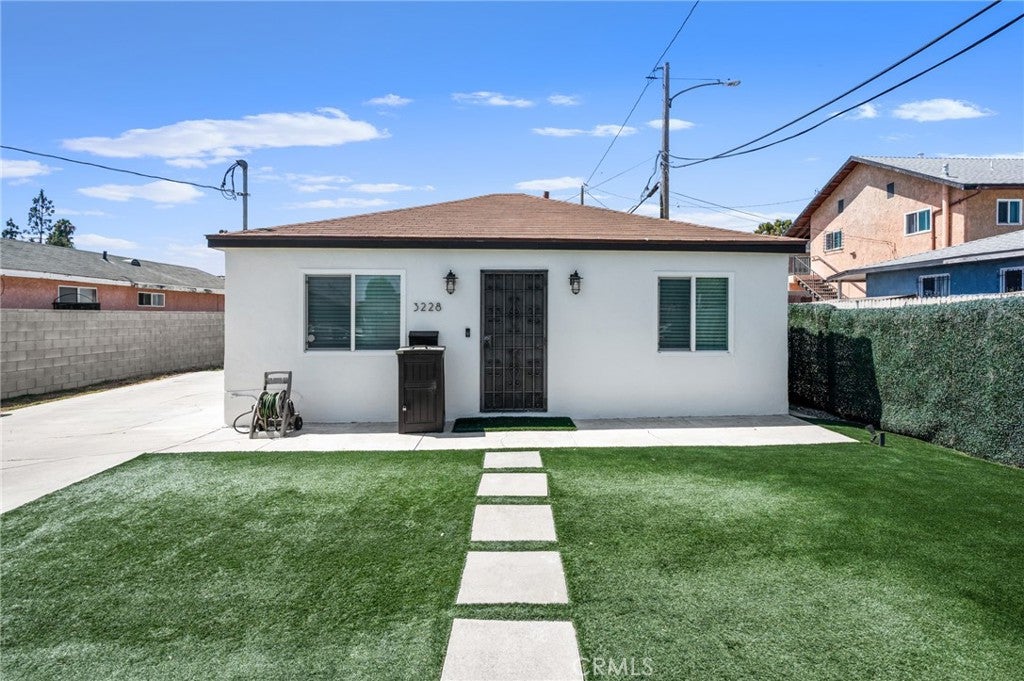 3228 W 147th ST, Gardena CA 90249