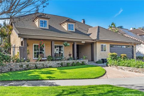 1426 Franzen Santa Ana CA 92705