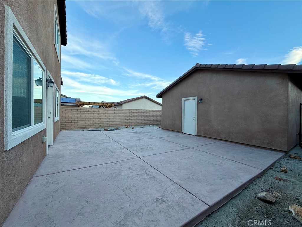 Cathedral Springs (33534) - Residential Lease