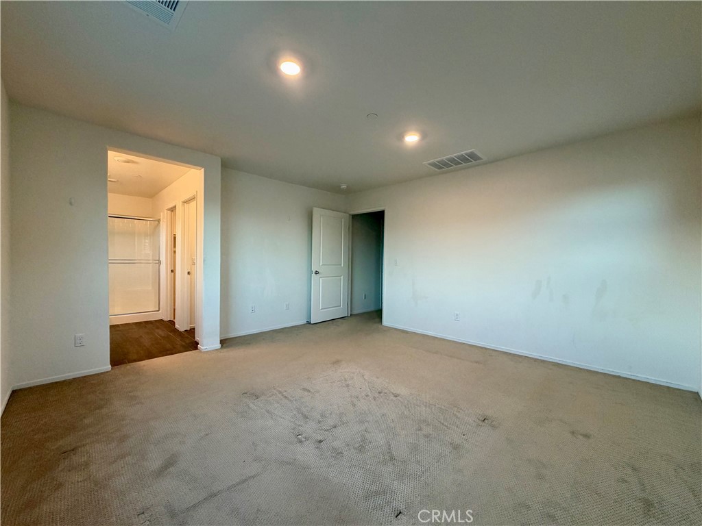 Cathedral Springs (33534) - Residential Lease