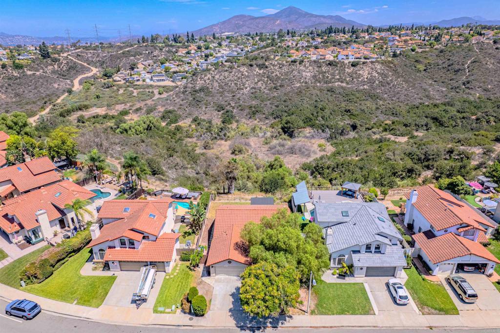 637 Redlands Place