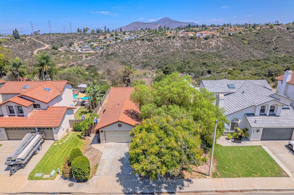 637 Redlands Place