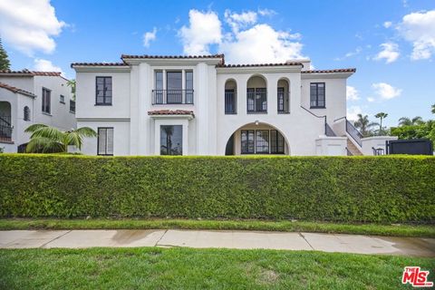 Photo of 1148 S Stanley Avenue, Los Angeles, CA 90019 (MLS # 26633545)