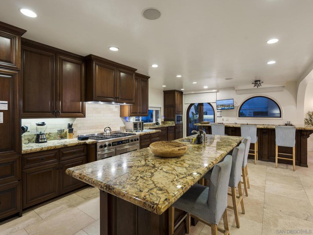 Mission Beach - Residential
