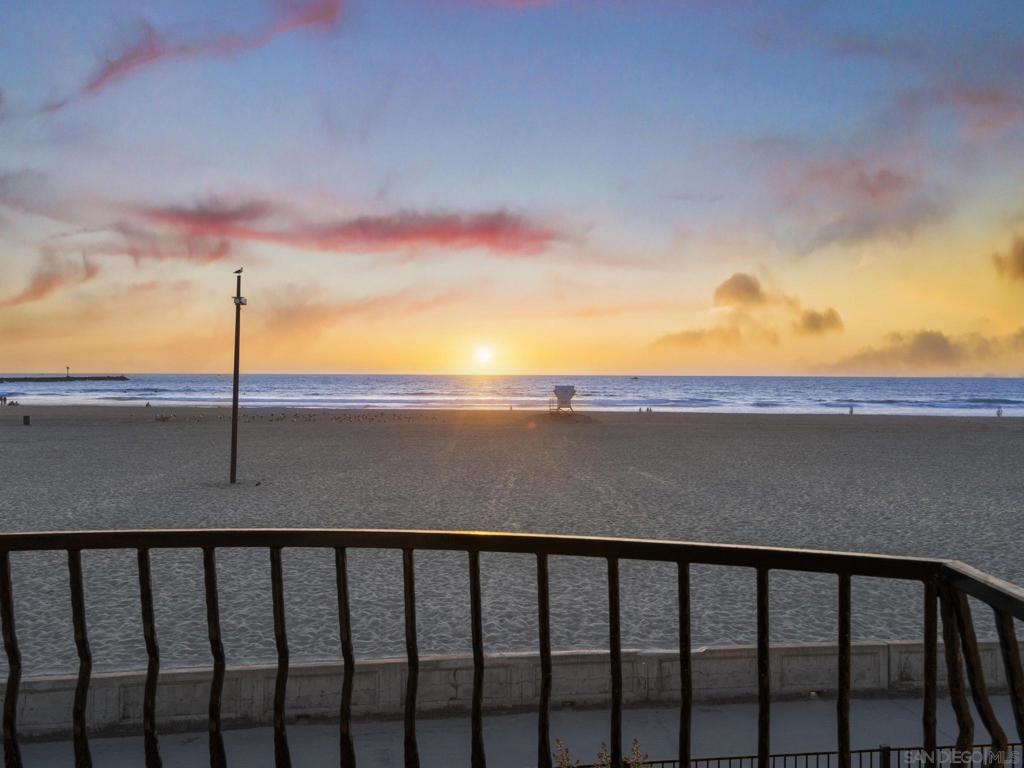 Mission Beach - Residential