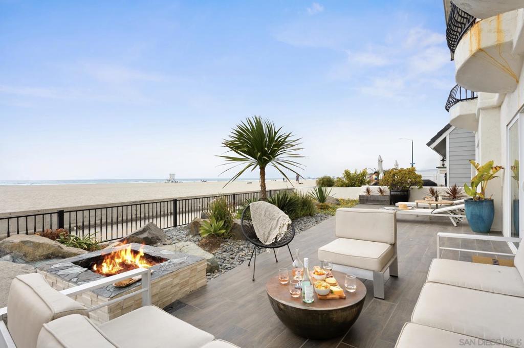 Mission Beach - Residential
