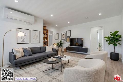 Photo of 1827 N Van Ness Avenue #6, Los Angeles, CA 90028 (MLS # 26668549)