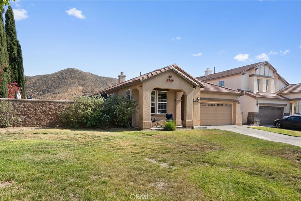 3001 Red Cedar Trail