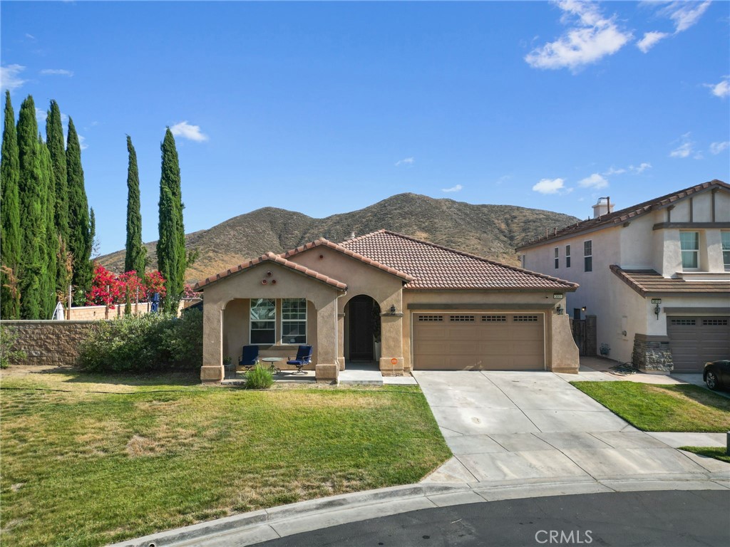 3001 Red Cedar Trail