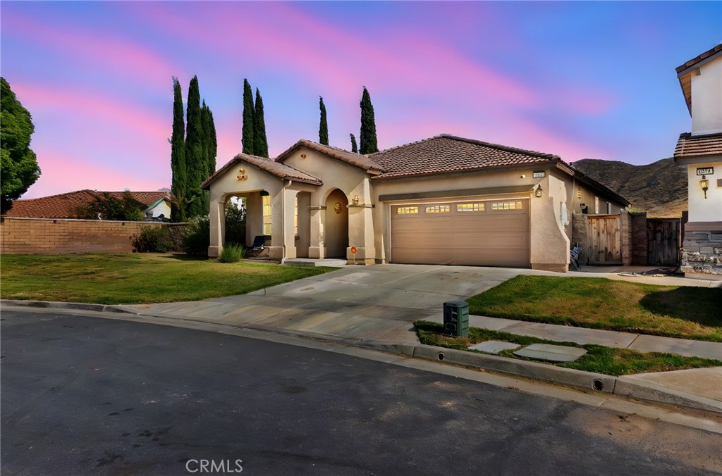 3001 Red Cedar Trail