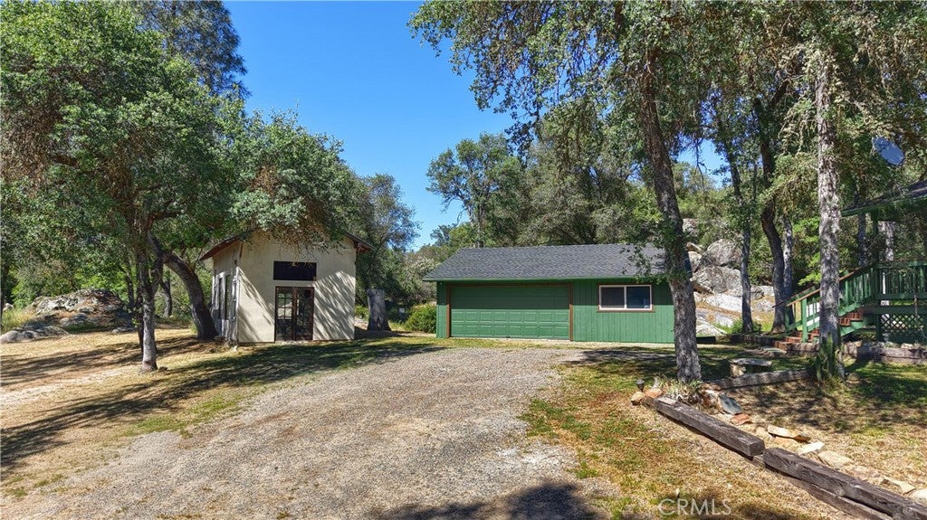 4907 Daffodil Dr