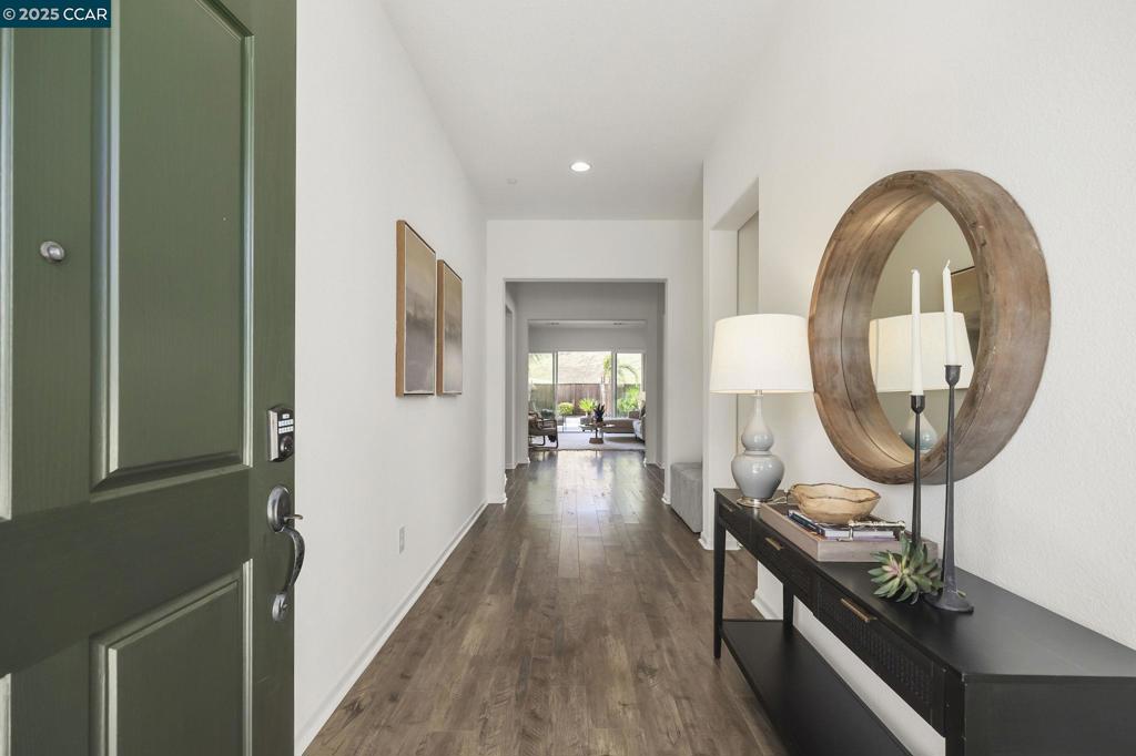 VISTA DEL MAR - Residential