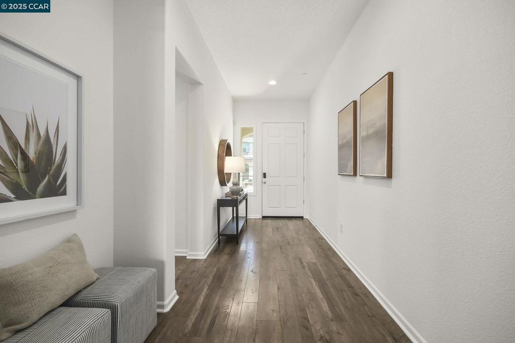 VISTA DEL MAR - Residential