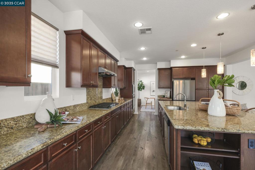 VISTA DEL MAR - Residential