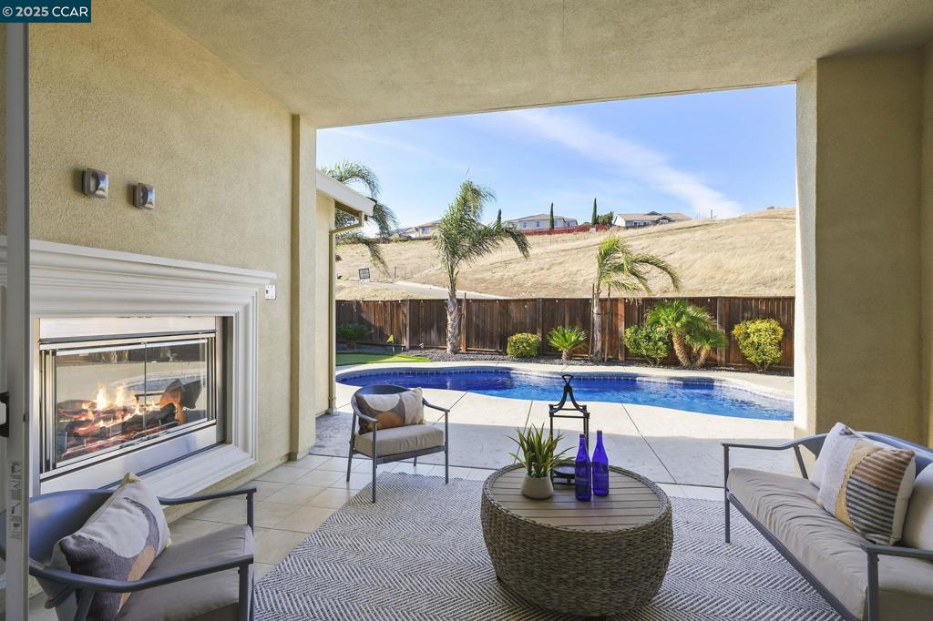 VISTA DEL MAR - Residential