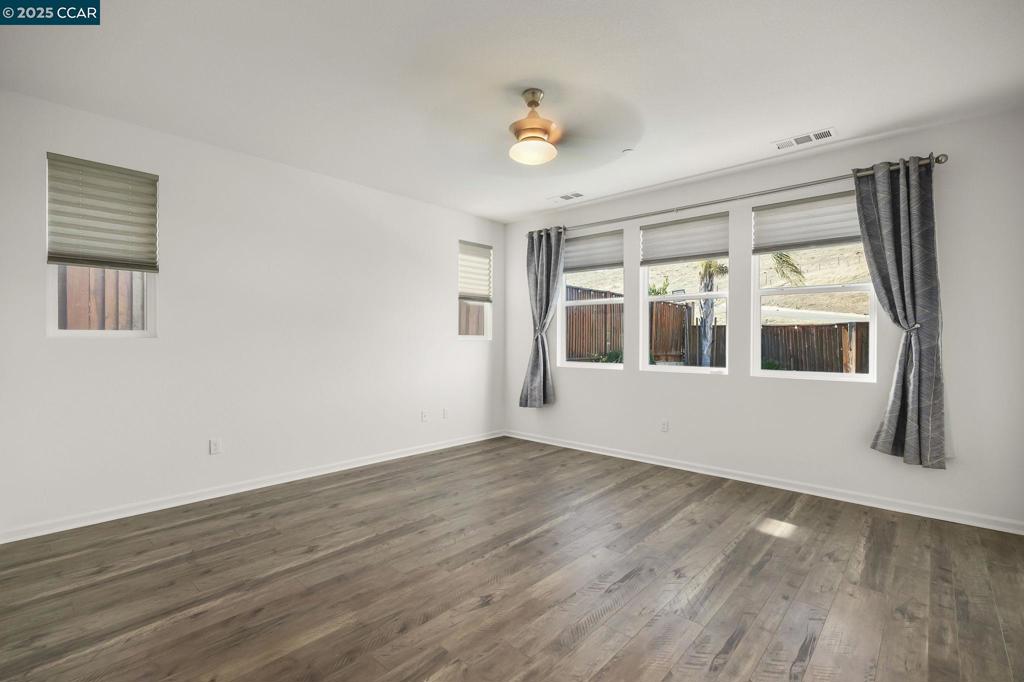 VISTA DEL MAR - Residential