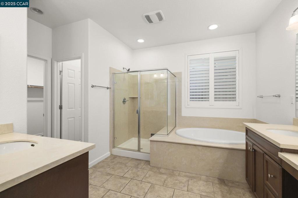 VISTA DEL MAR - Residential