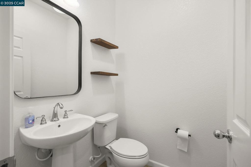 VISTA DEL MAR - Residential