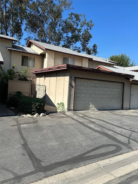 Photo of 1286 N Pine Needle Court, Azusa, CA 91702 (MLS # CV25249129)