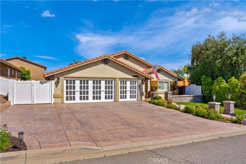 Photo of 23122 Continental DR, Canyon Lake, CA 92587 (MLS # SW26132117)