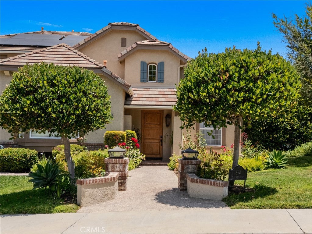 574 Oak Tree Court