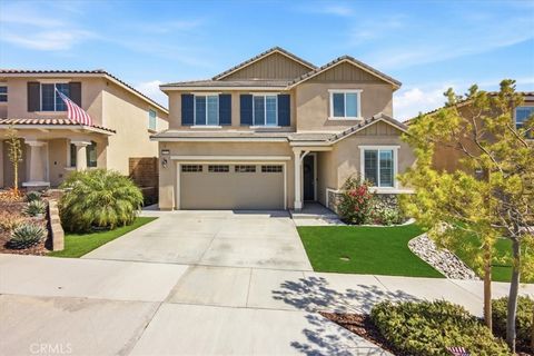 Photo of 11767 Trailwood Court, Corona, CA 92883 (MLS # CV26131502)