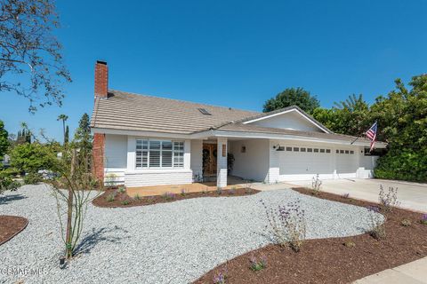 Photo of 109 Venado Avenue, Thousand Oaks, CA 91320 (MLS # 225000843)