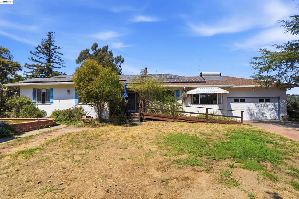 4618 Ewing Rd RD, Castro Valley CA 94546