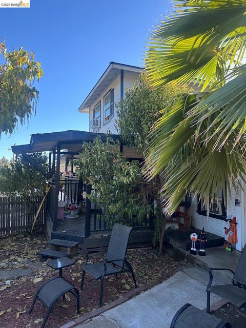 Tiny photo for 18120 4th Avenue Ave, Jamestown, CA 95327 (MLS # 41151557)