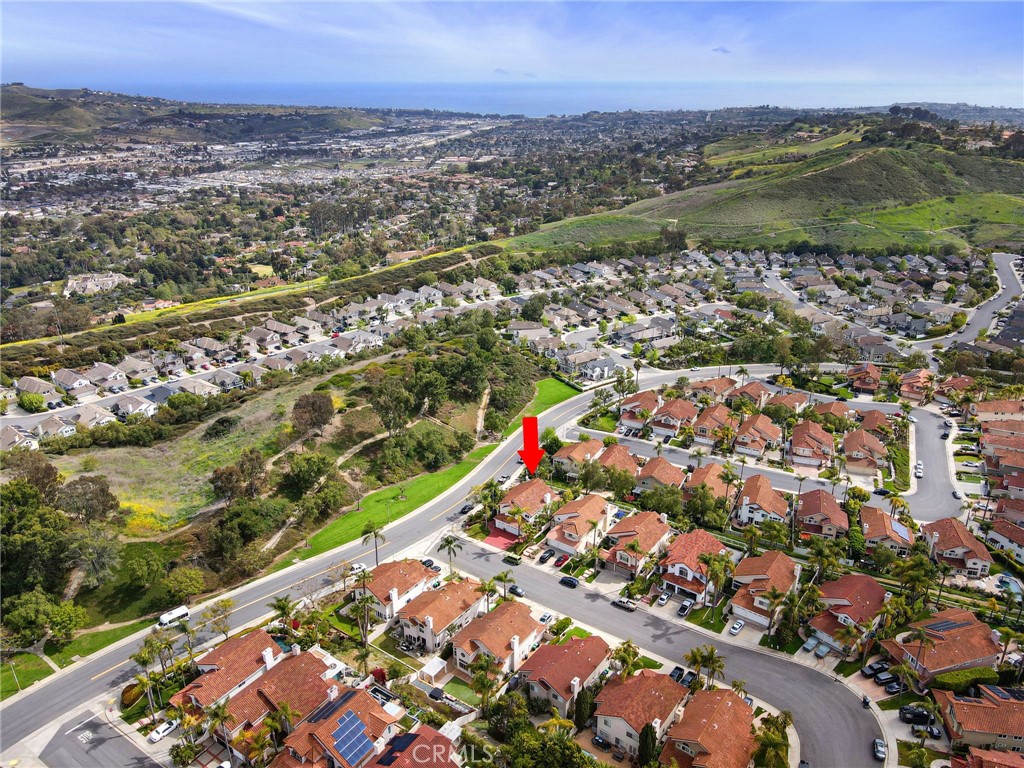 2 Vistamar Drive