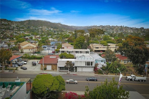 Photo of 618 S Coast Highway, Laguna Beach, CA 92651 (MLS # OC26142522)