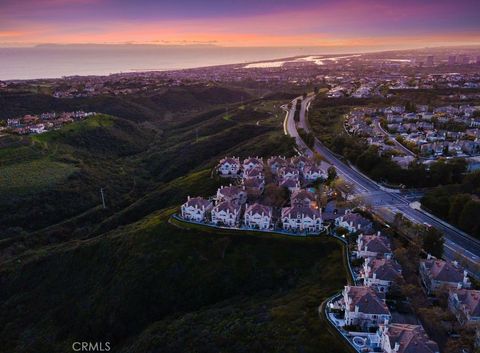 Photo of 4 Chandon, Newport Coast, CA 92657 (MLS # OC26065198)