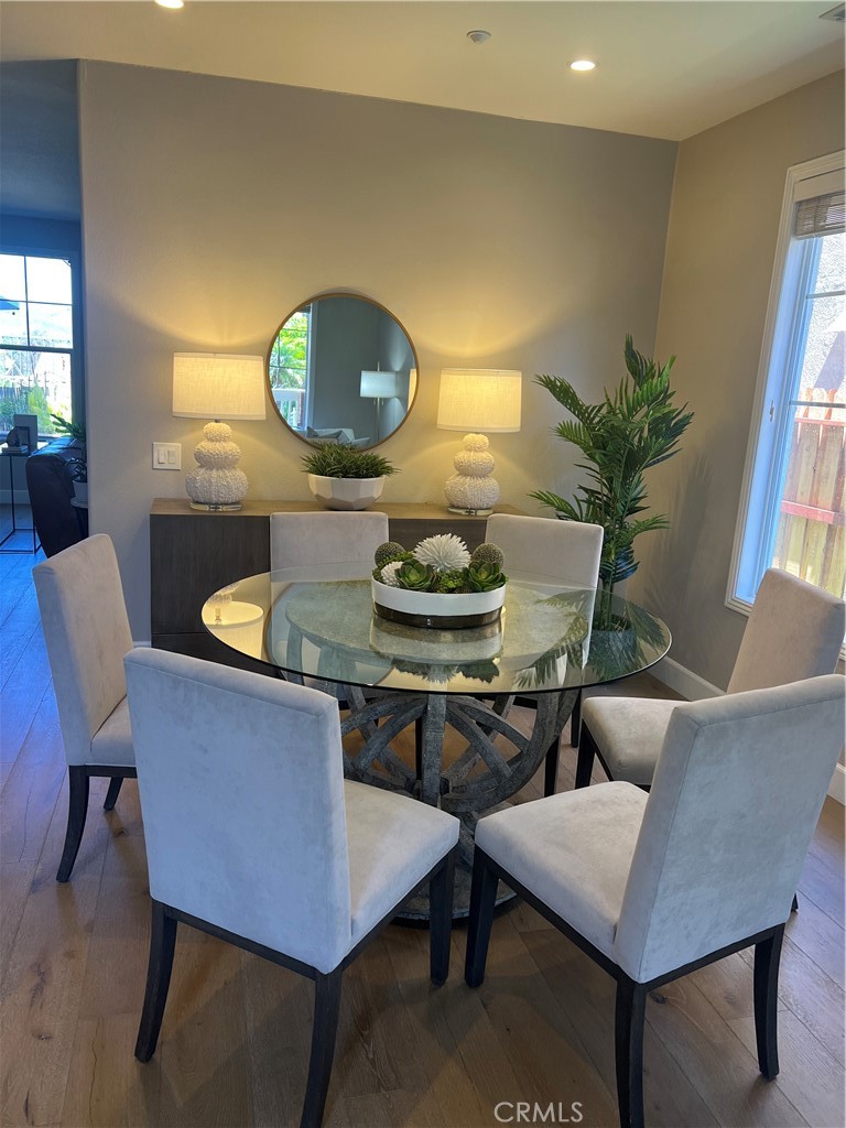 5417 Camino Mojado