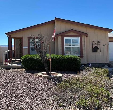 Photo of 22241 Nisqually Road #SPC 67, Apple Valley, CA 92308 (MLS # NDP2604668)