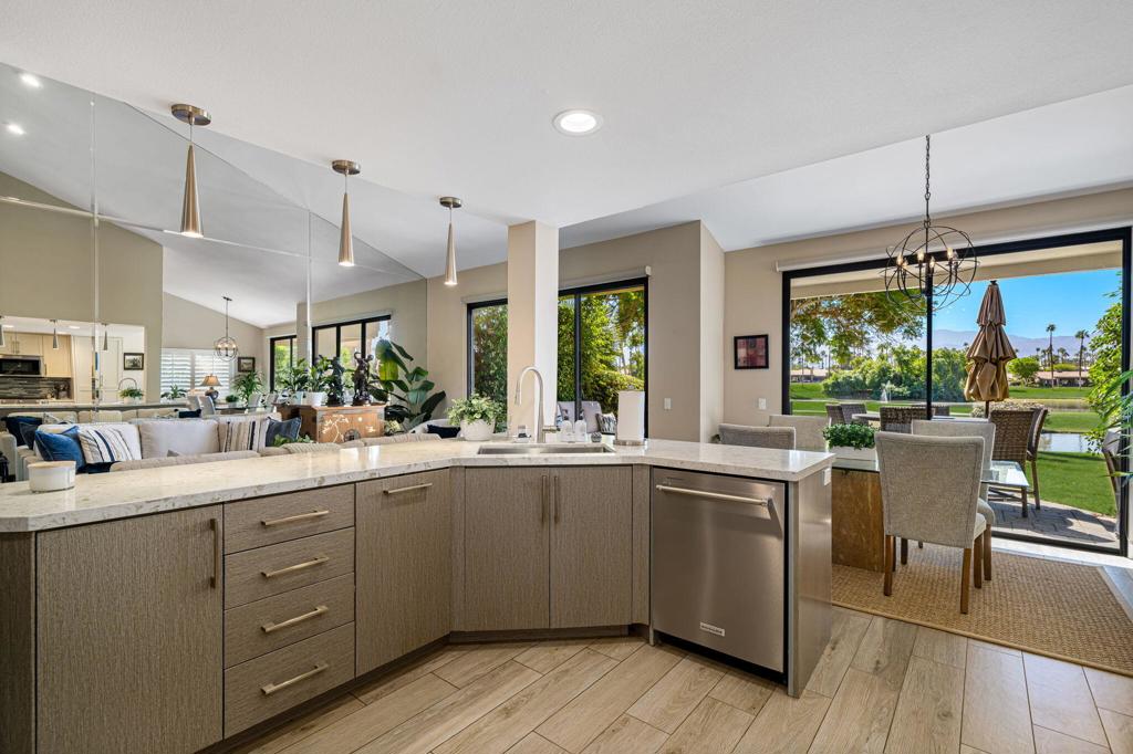 Palm Valley CC - Residential
