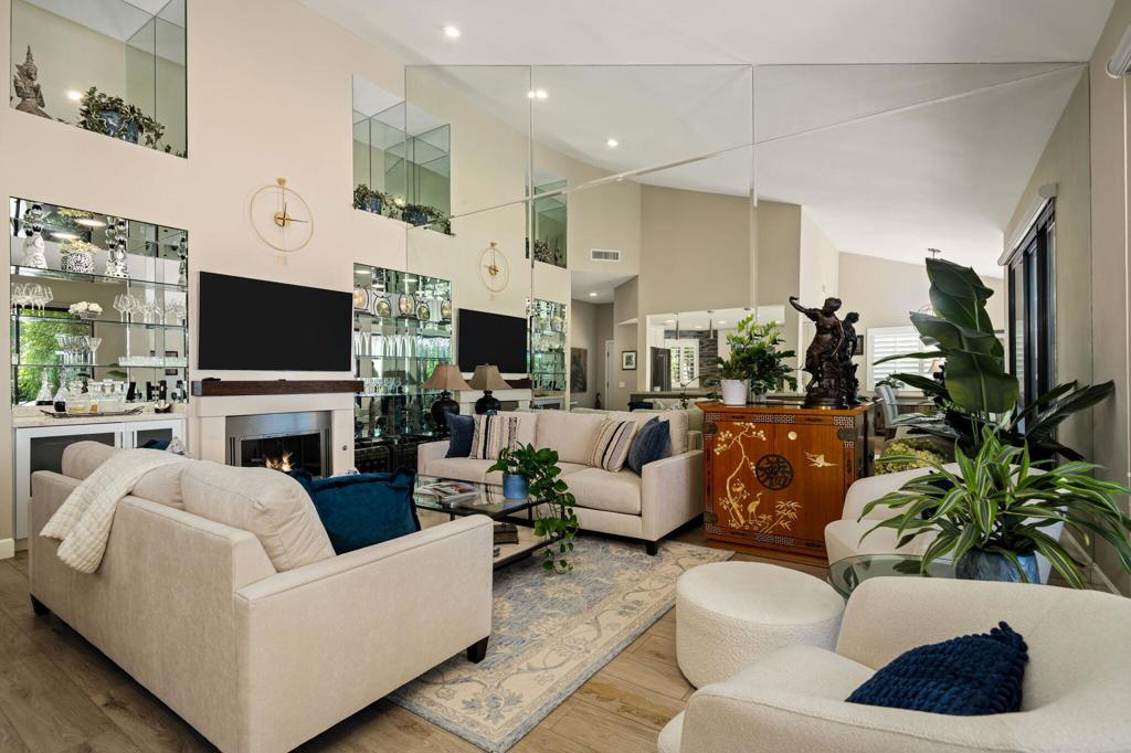 Palm Valley CC - Residential
