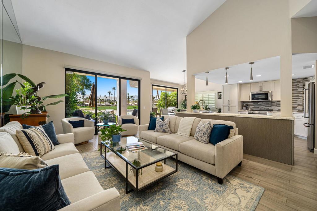 Palm Valley CC - Residential