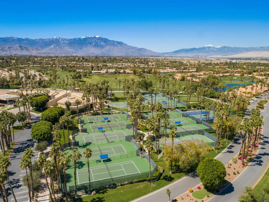 Palm Valley CC - Residential