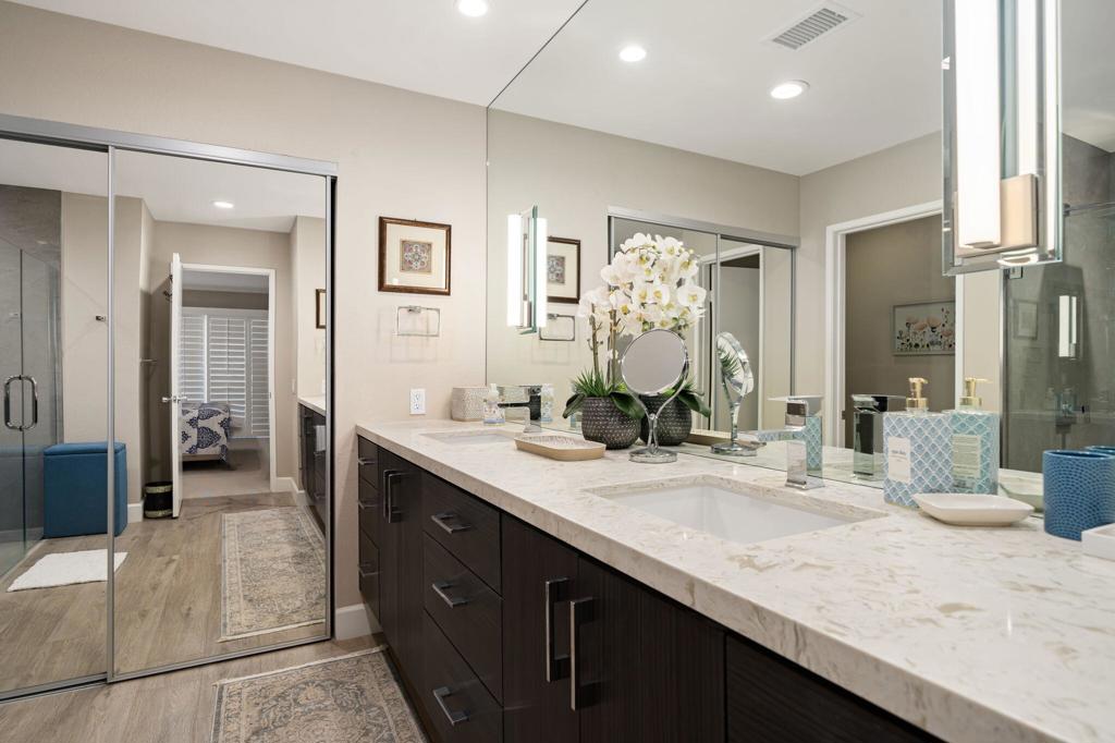 Palm Valley CC - Residential