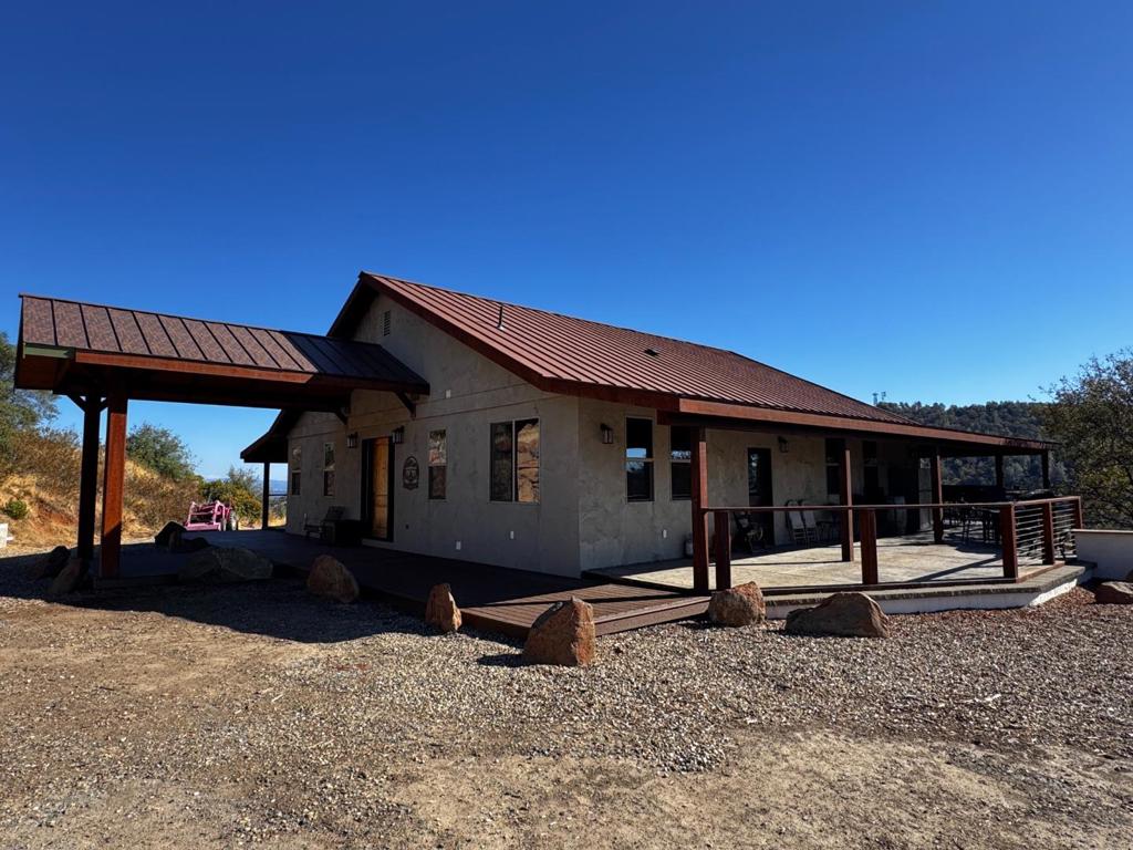 2280 Roan Road