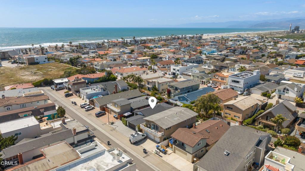 Oxnard, California, 93035, United States, 3 Bedrooms Bedrooms, ,2 BathroomsBathrooms,Residential,Active,2041659