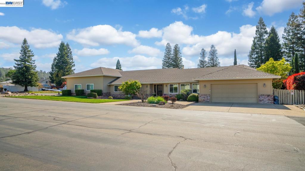 3188 Bonanza Dr