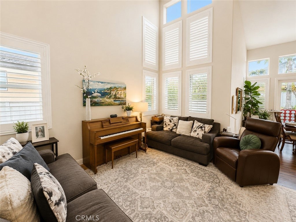 2900 Hidden Hills