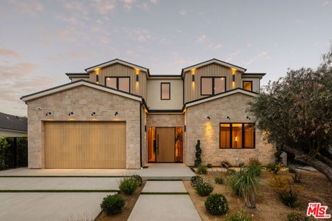 Photo of 4317 Elmer Avenue, Studio City, CA 91602 (MLS # 26997957)