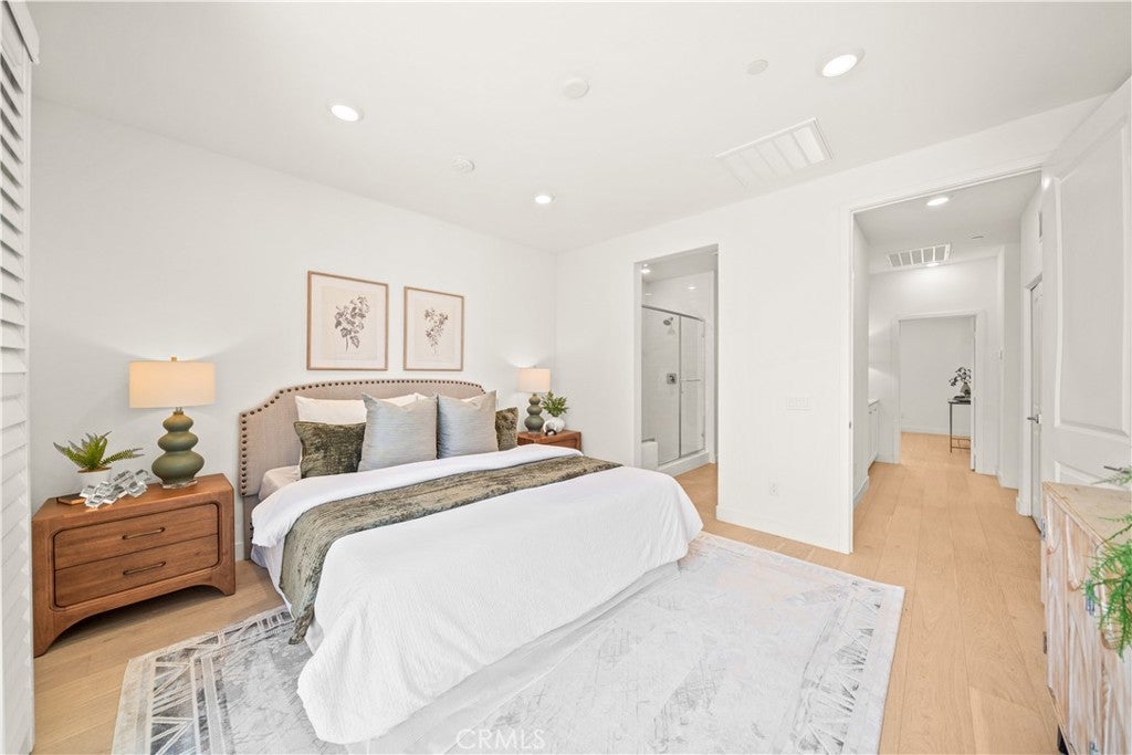 271 Lynx, Irvine CA 92618 - Photo 25