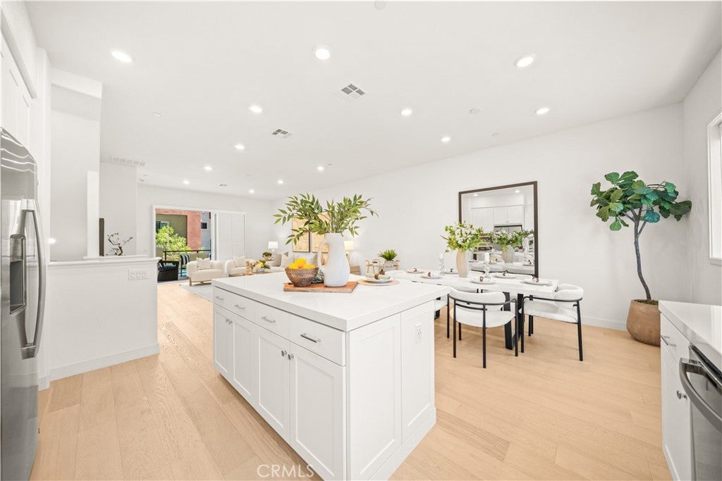 271 Lynx, Irvine CA 92618 - Photo 13