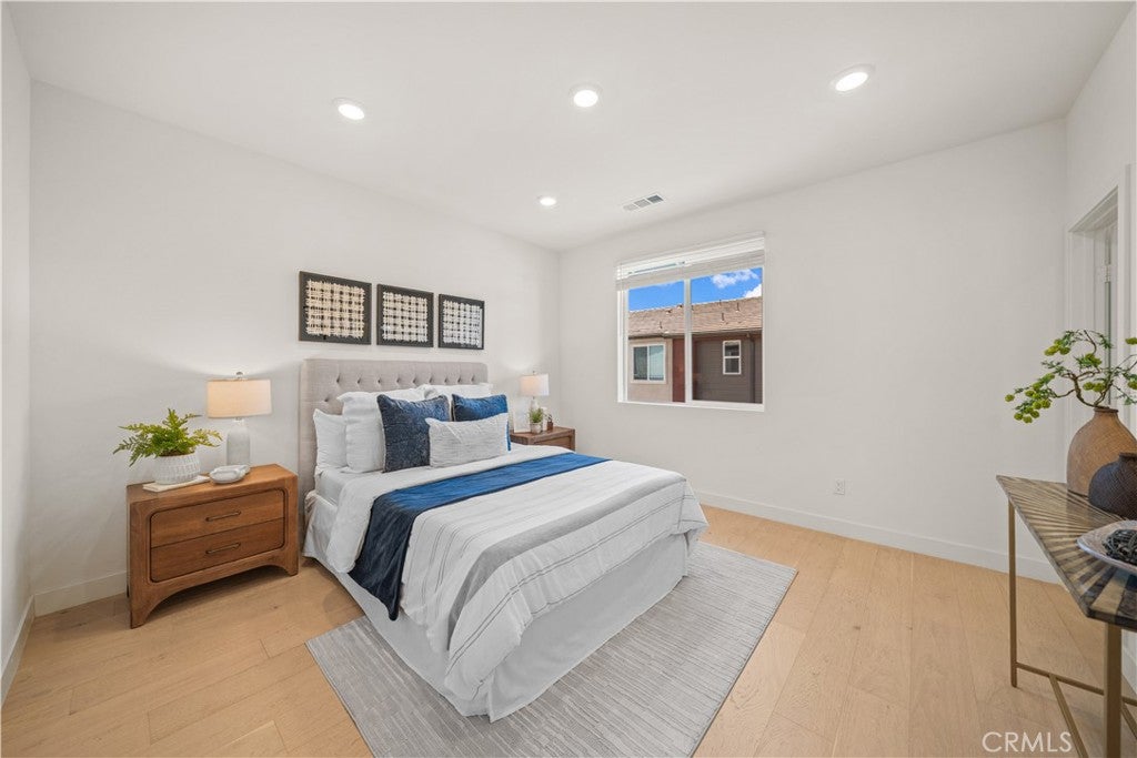 271 Lynx, Irvine CA 92618 - Photo 34