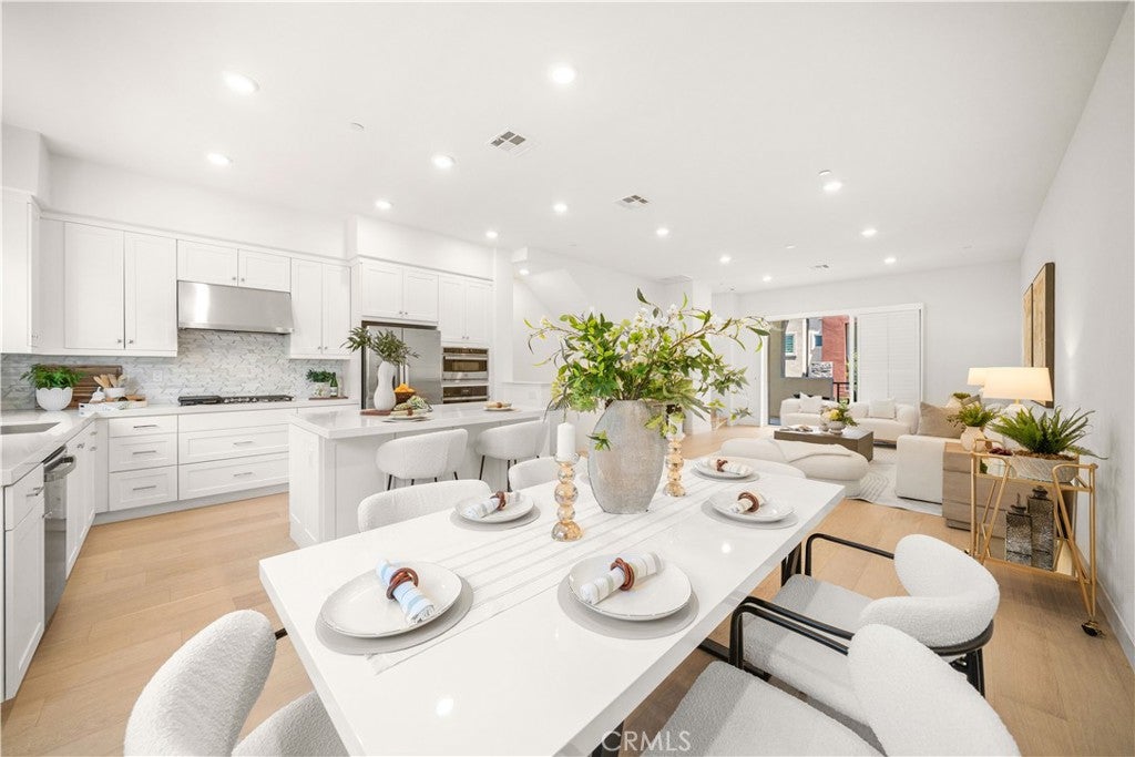 271 Lynx, Irvine CA 92618 - Photo 14