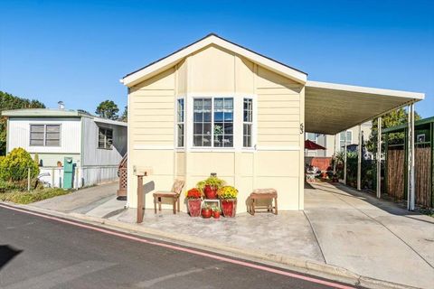 Photo of 999 Old San Jose, Soquel, CA 95073 (MLS # ML82026164) Photo of 999 Old San Jose, Soquel, CA 95073 (MLS # ML82026164)